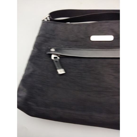 Baggallini Nylon Crossbody Black Purse w/ Outer Pockets 11x7" Bag - Picture 2 of 9